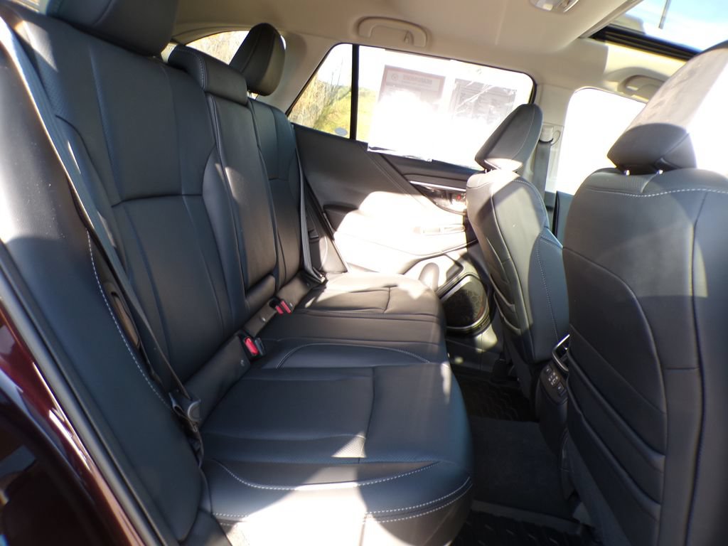 Used 2024 Subaru Outback Touring AWD/4WD image 20