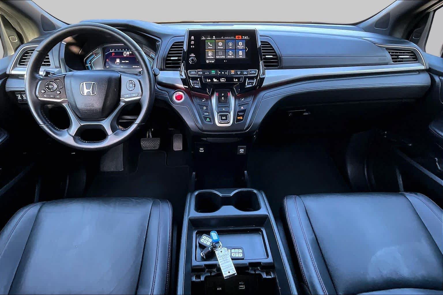 Used 2023 Honda Odyssey Sport image 16