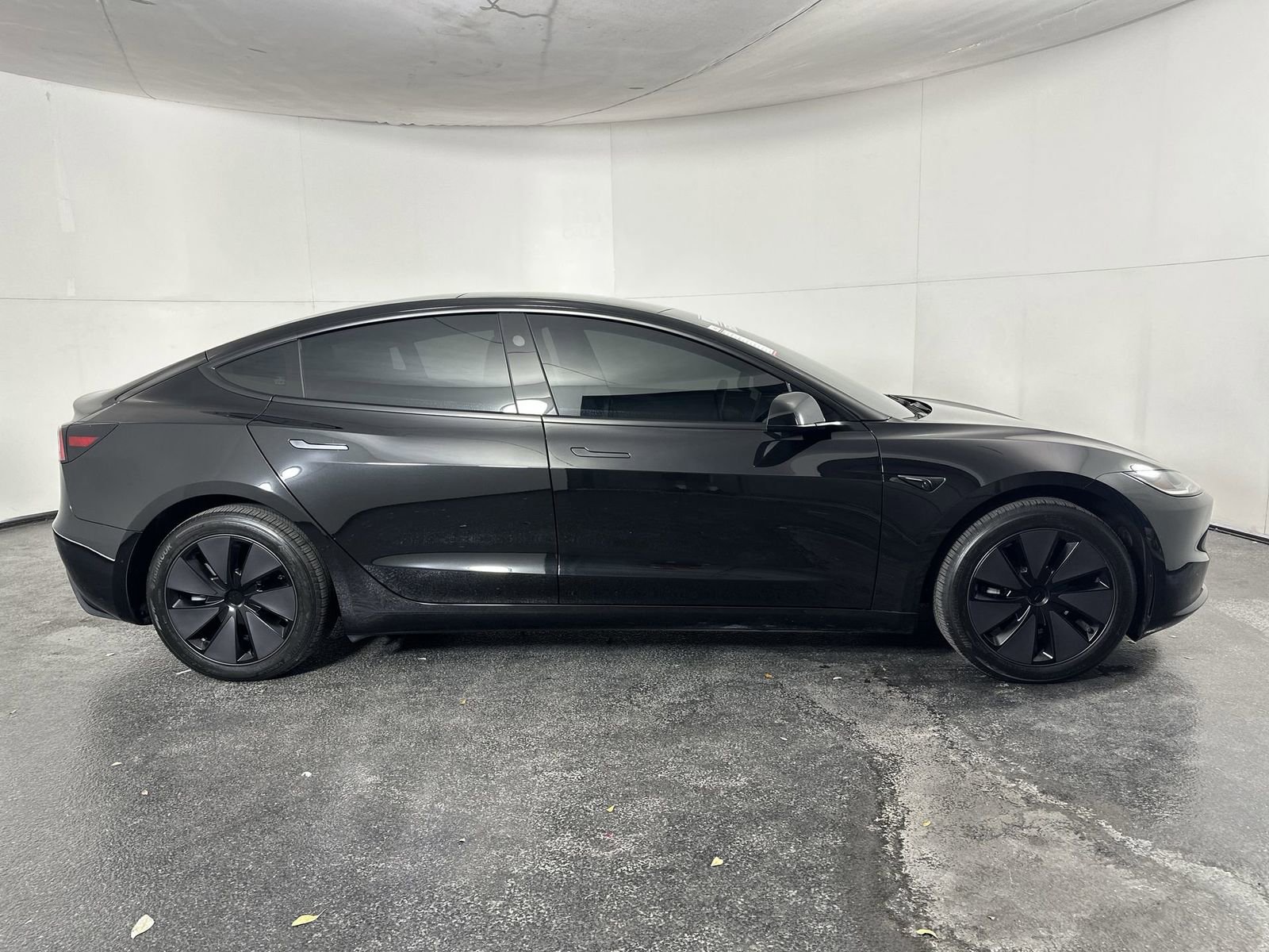 Used 2025 Tesla Model 3 Long Range image 13