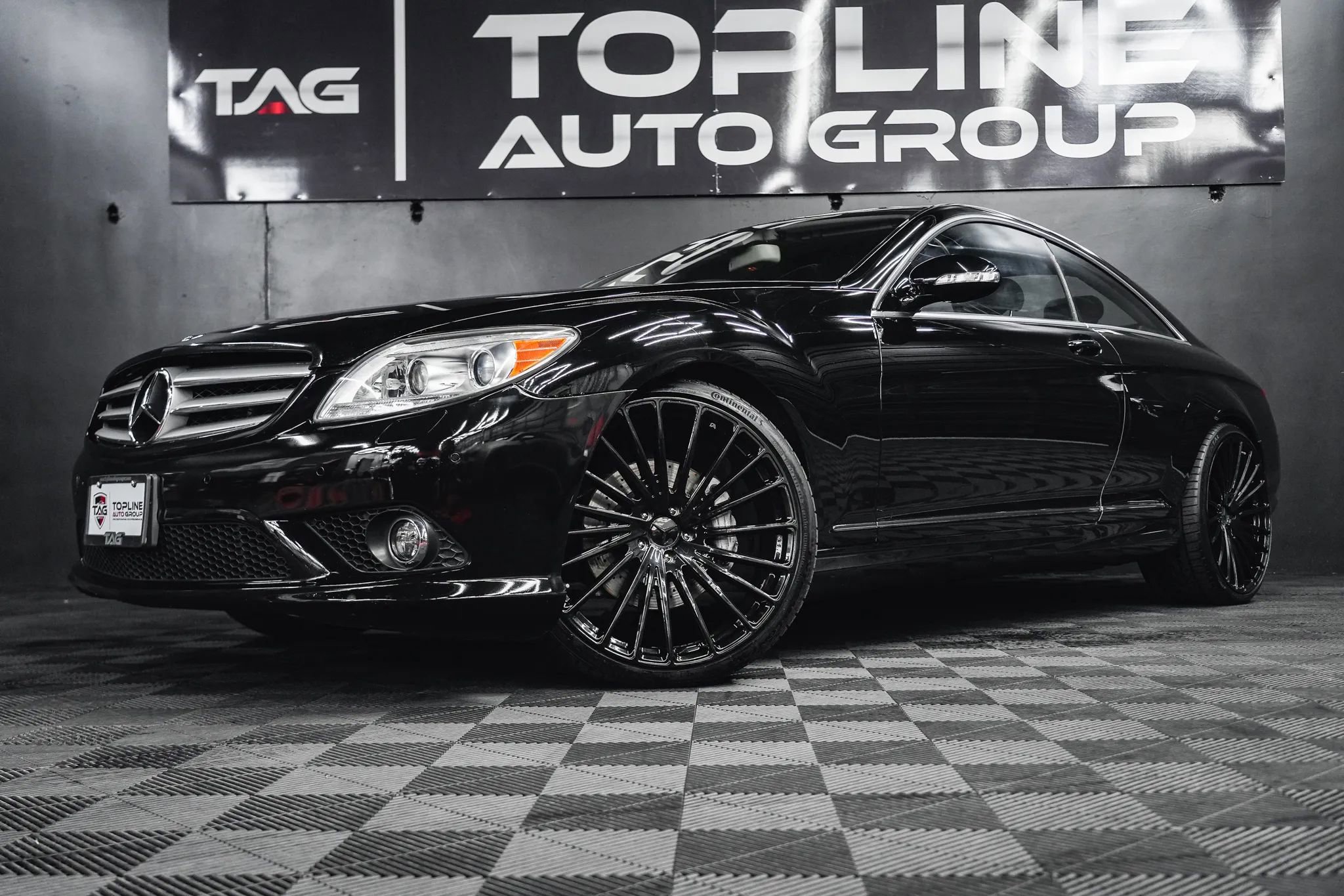 Used 2009 Mercedes-Benz CL 550 4MATIC image 2