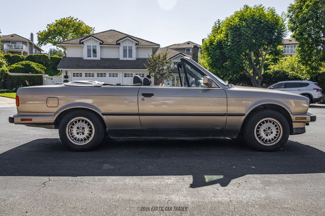 Used 1989 BMW 325i Convertible RWD image 9