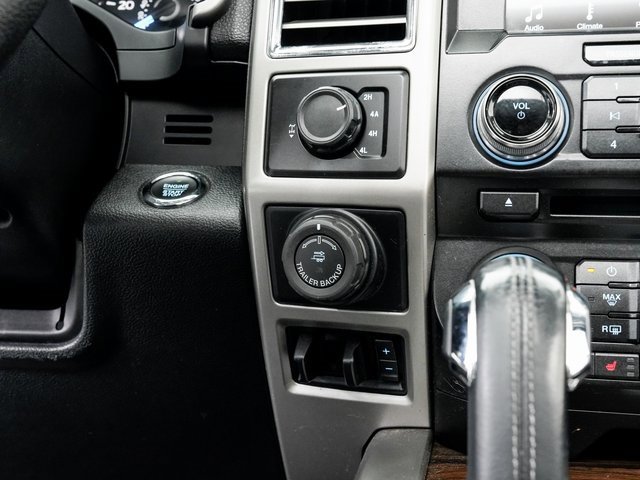 Used 2016 Ford F150 Lariat w/ Equipment Group 502A Luxury image 17