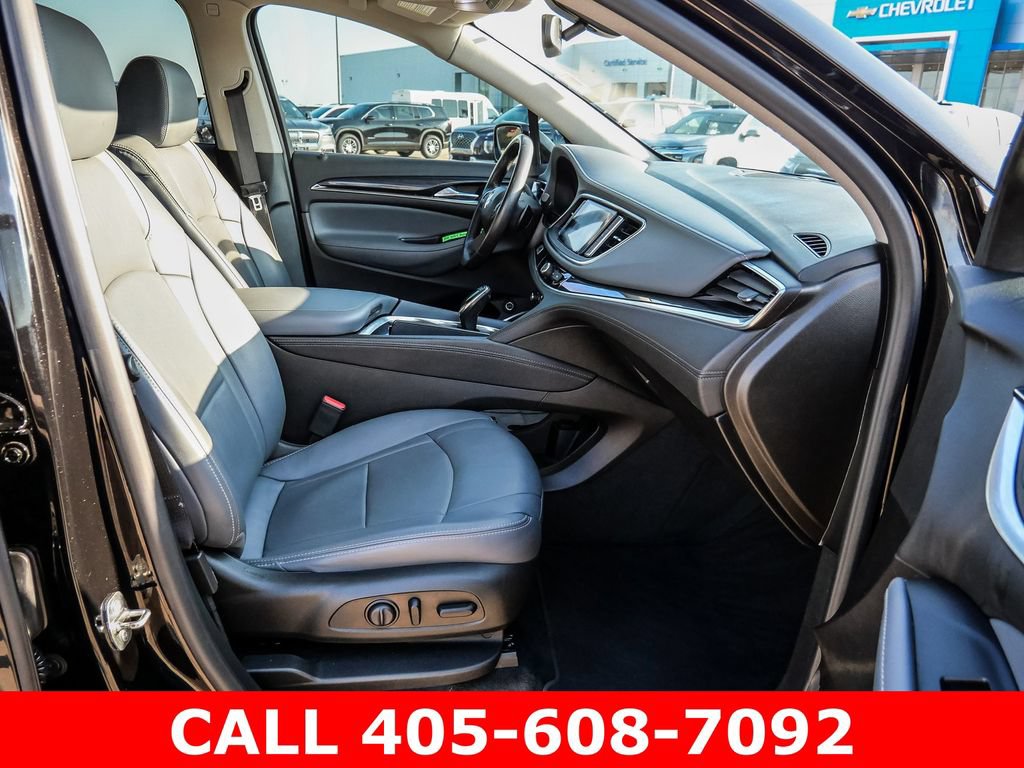 Used 2020 Buick Enclave Essence FWD image 68