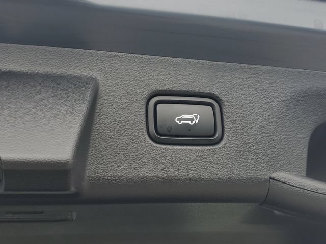 Used 2025 Hyundai Tucson Limited AWD/4WD image 8