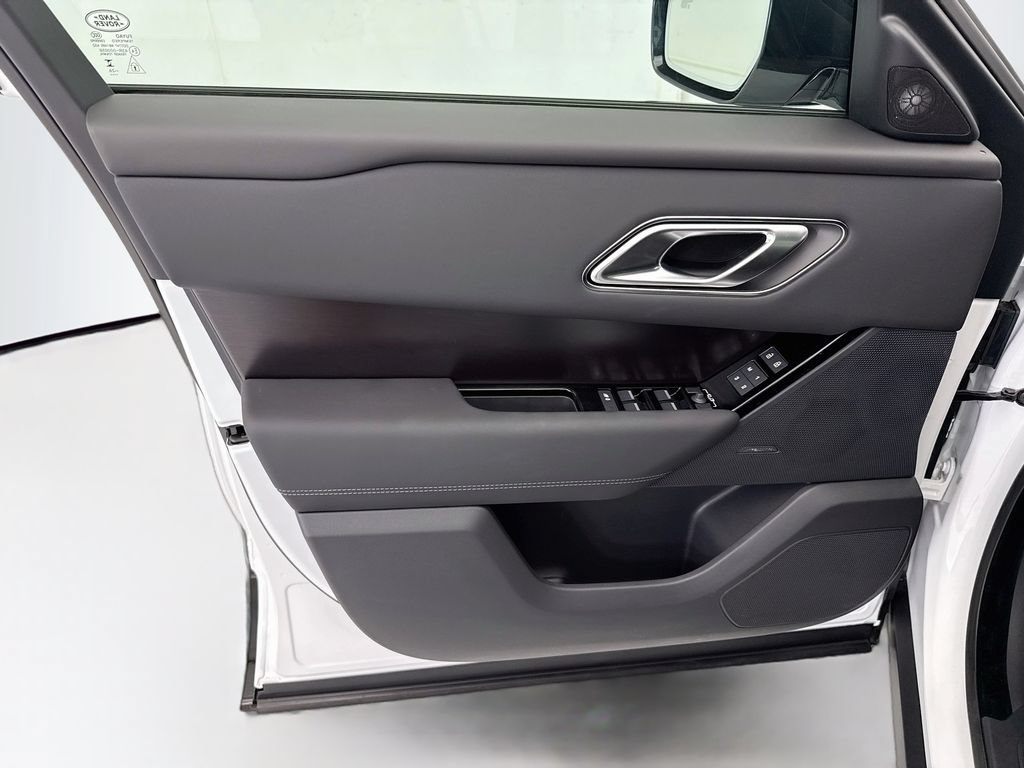 New 2026 Land Rover Range Rover Velar Belgravia AWD/4WD image 24