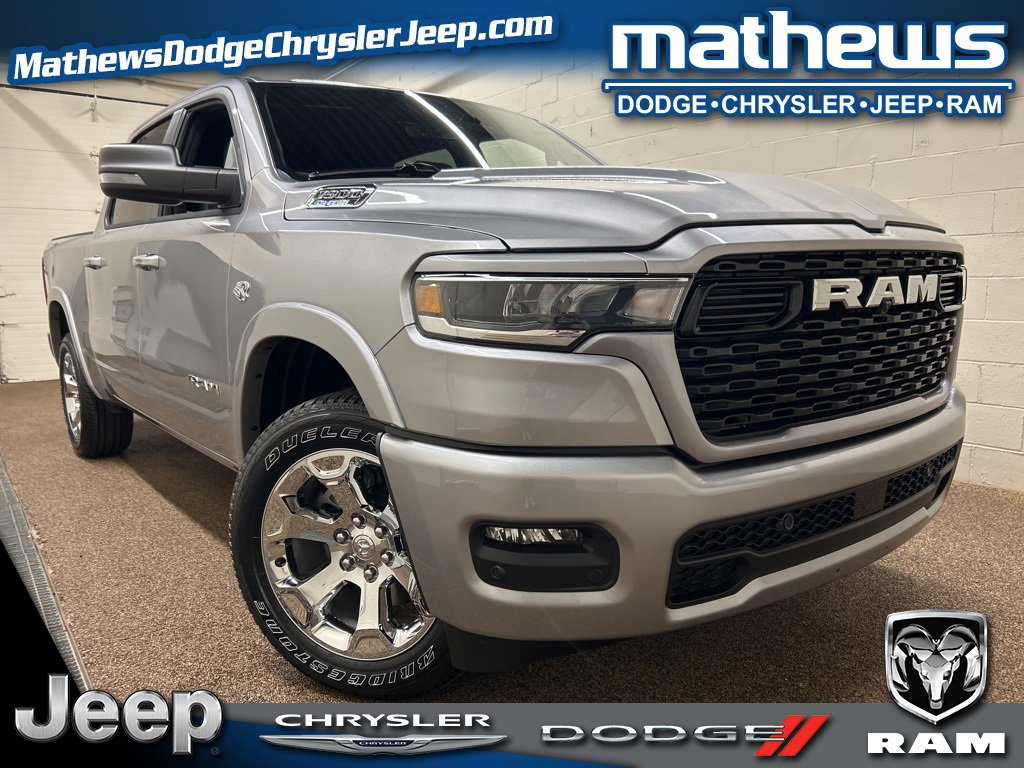 New 2026 RAM 1500 4x4 Crew Cab video 1