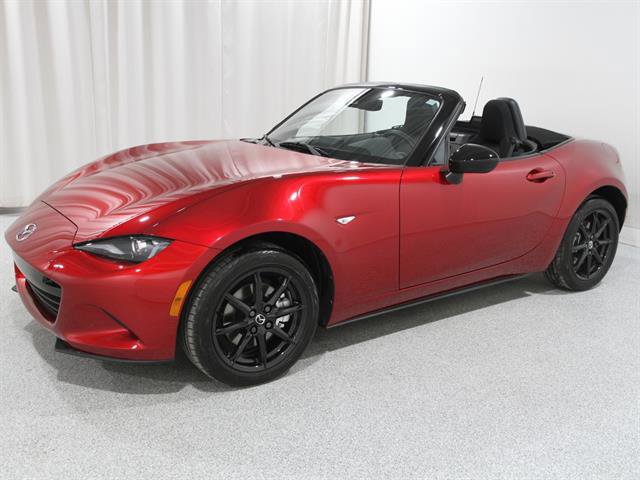 Certified 2025 MAZDA MX-5 Miata Sport image 4