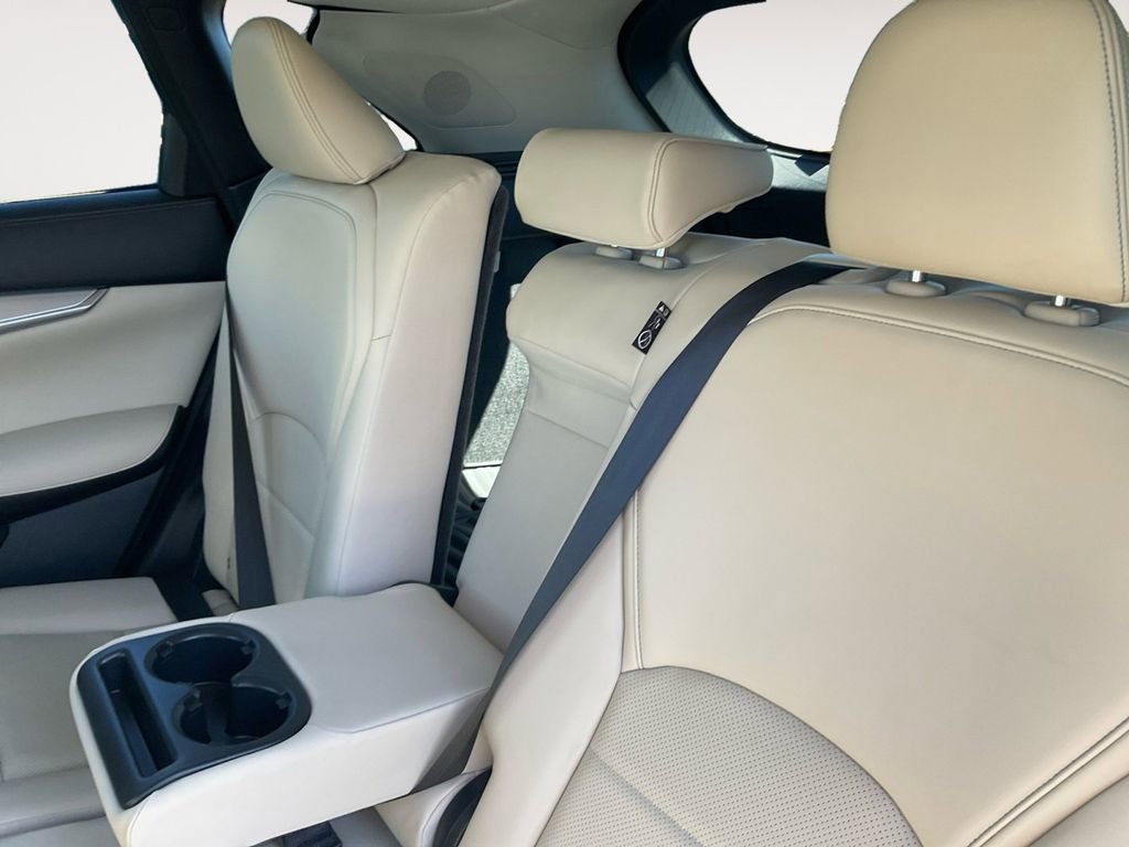 Used 2022 INFINITI QX50 Sensory image 28