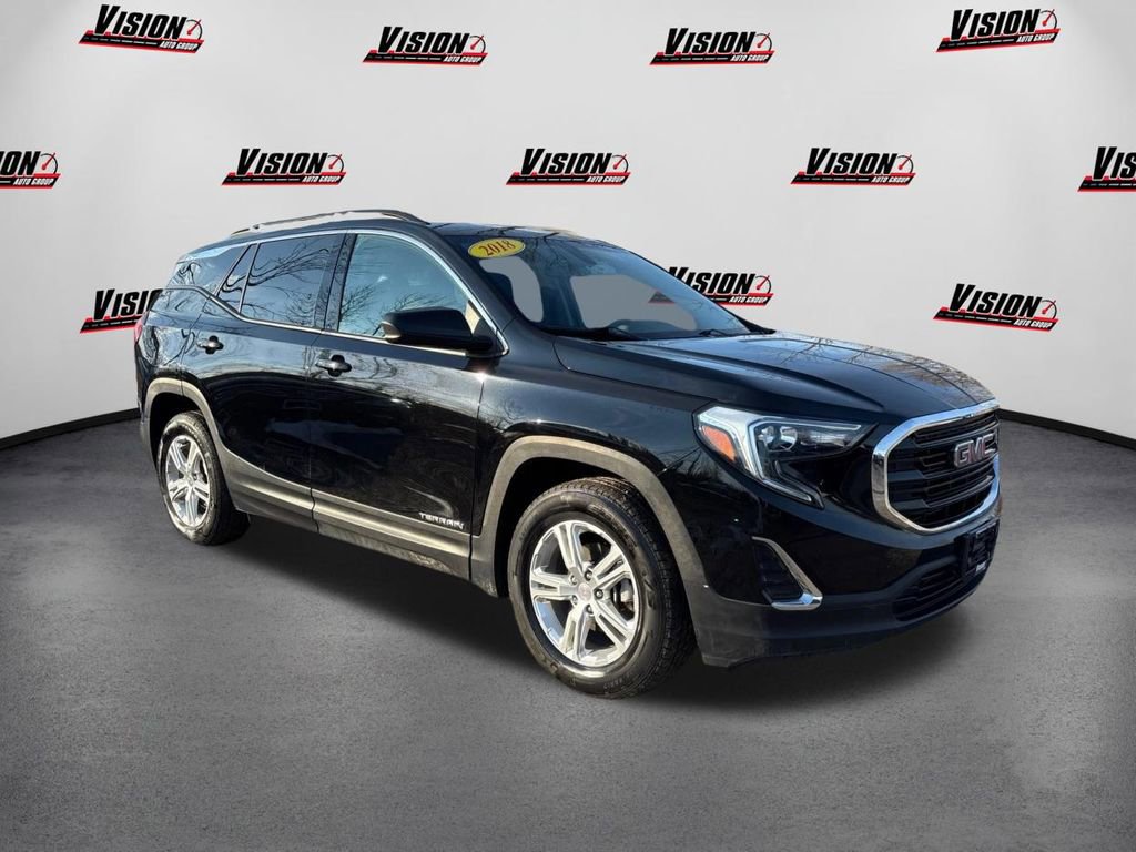 Used 2018 GMC Terrain SLE w/ Driver Convenience Package image 3