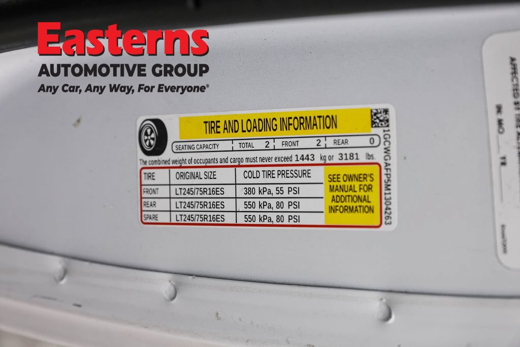 Used 2021 Chevrolet Express 2500 RWD image 30