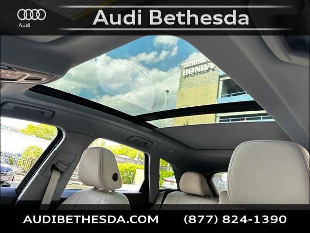 Used 2025 Audi Q5 Premium Plus w/ Premium Plus AWD/4WD image 29