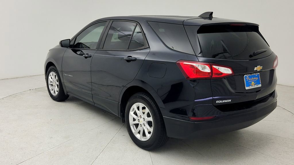 Used 2020 Chevrolet Equinox LS w/ LS Convenience Package FWD image 6