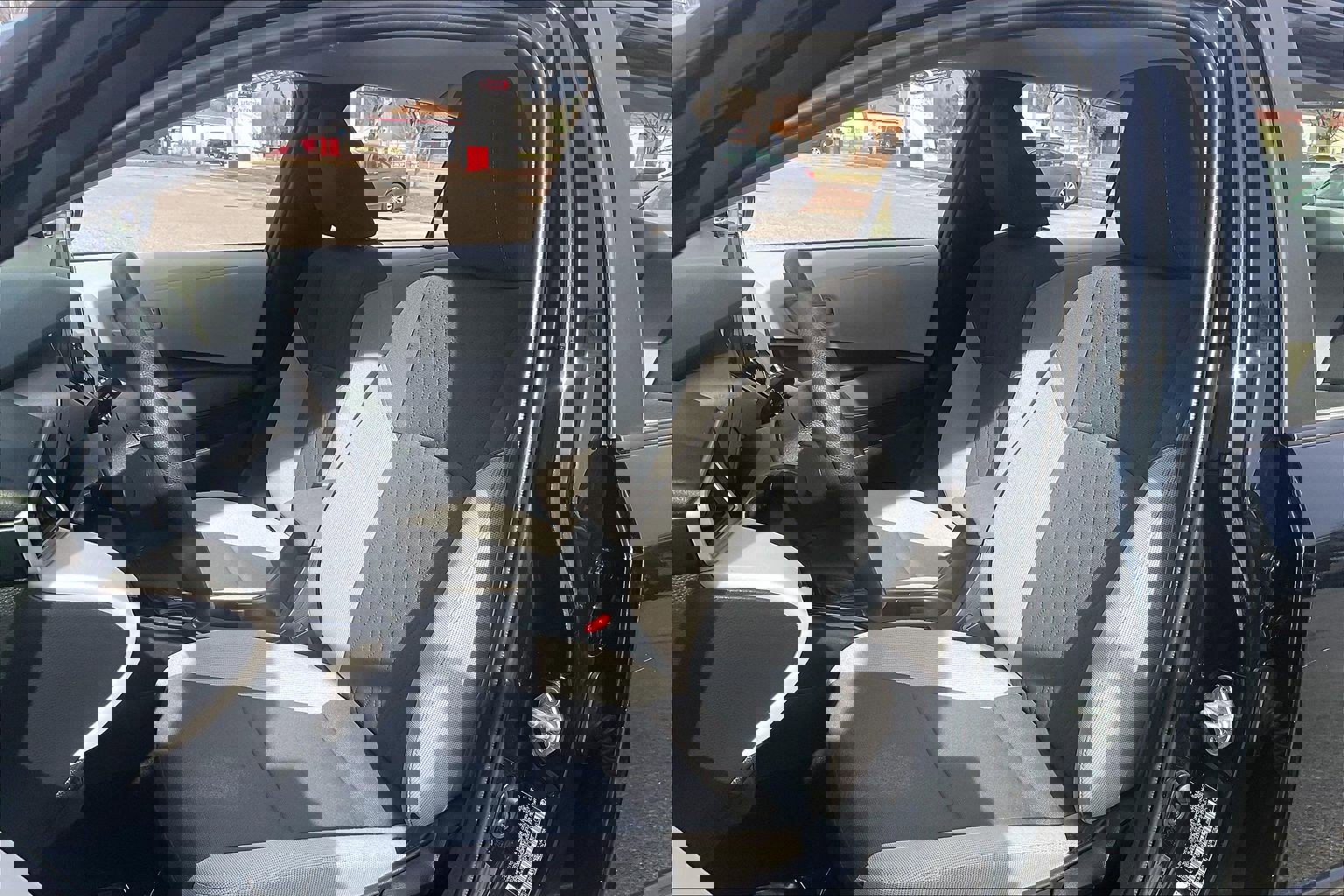 Used 2023 Toyota Corolla LE w/ Carpet Mat Package (TMS) image 29