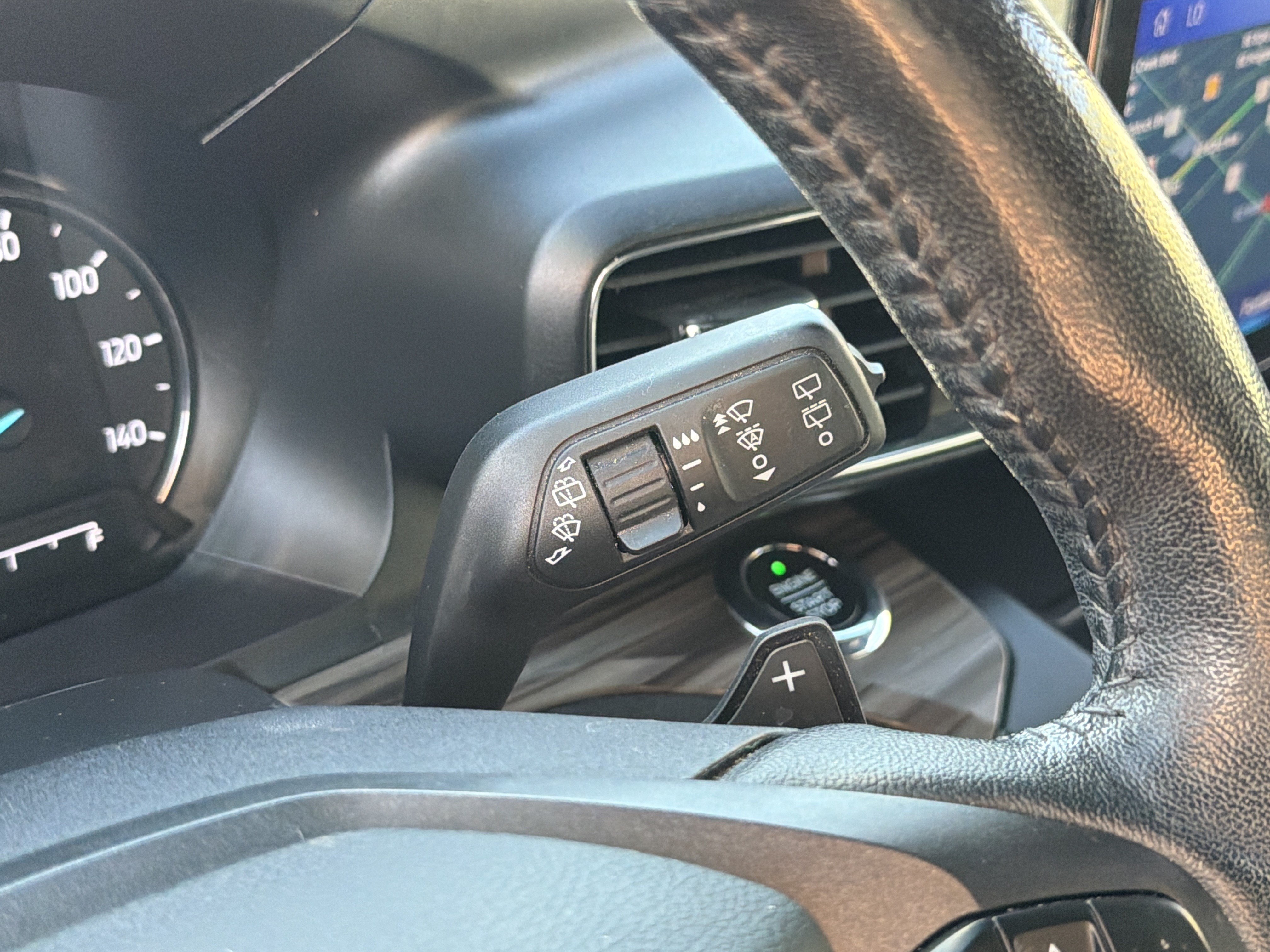 Used 2020 Ford Explorer Limited AWD/4WD image 19