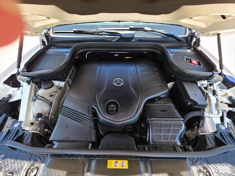 Used 2025 Mercedes-Benz GLS 450 4MATIC image 43