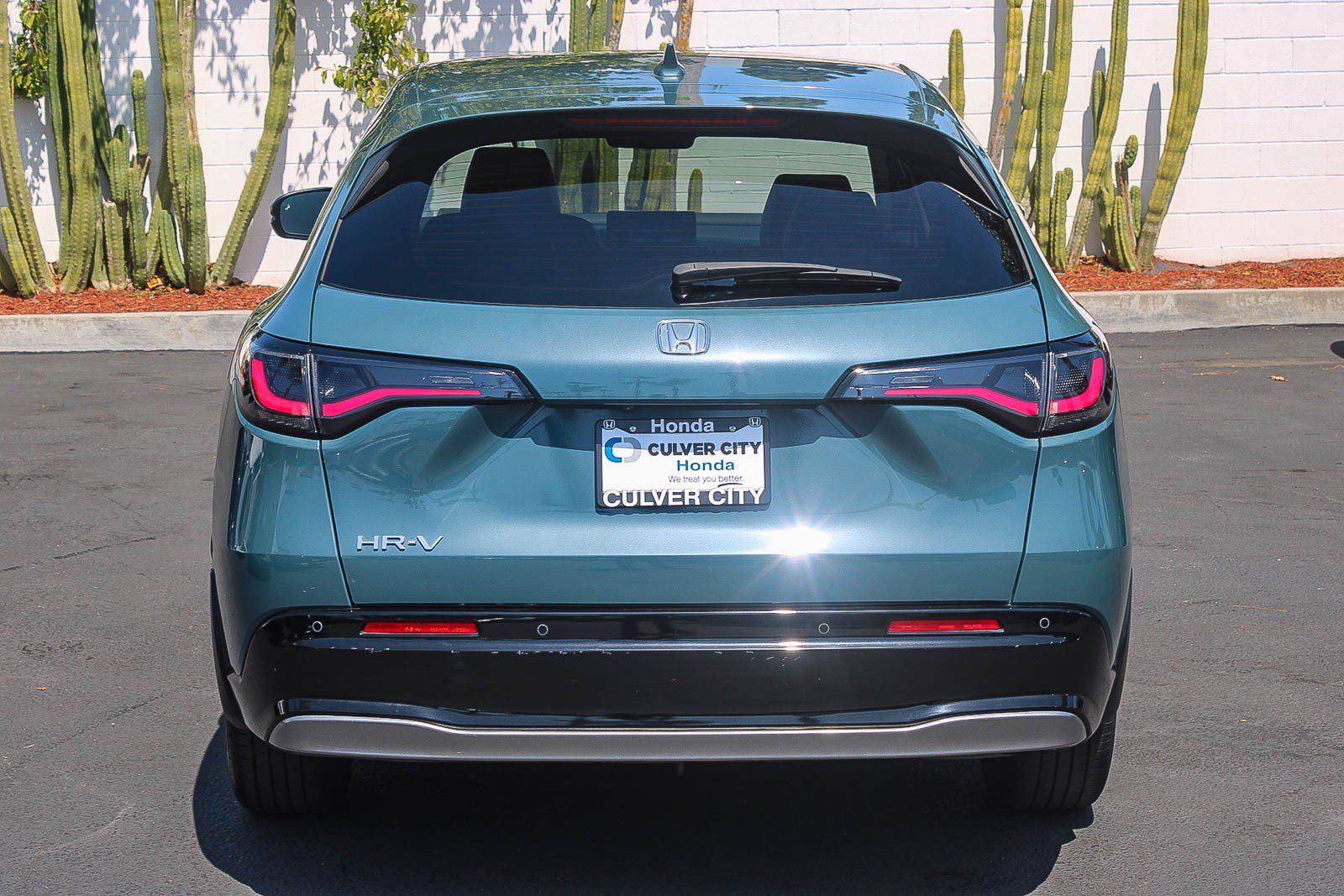 Certified 2025 Honda HR-V EX-L image 8