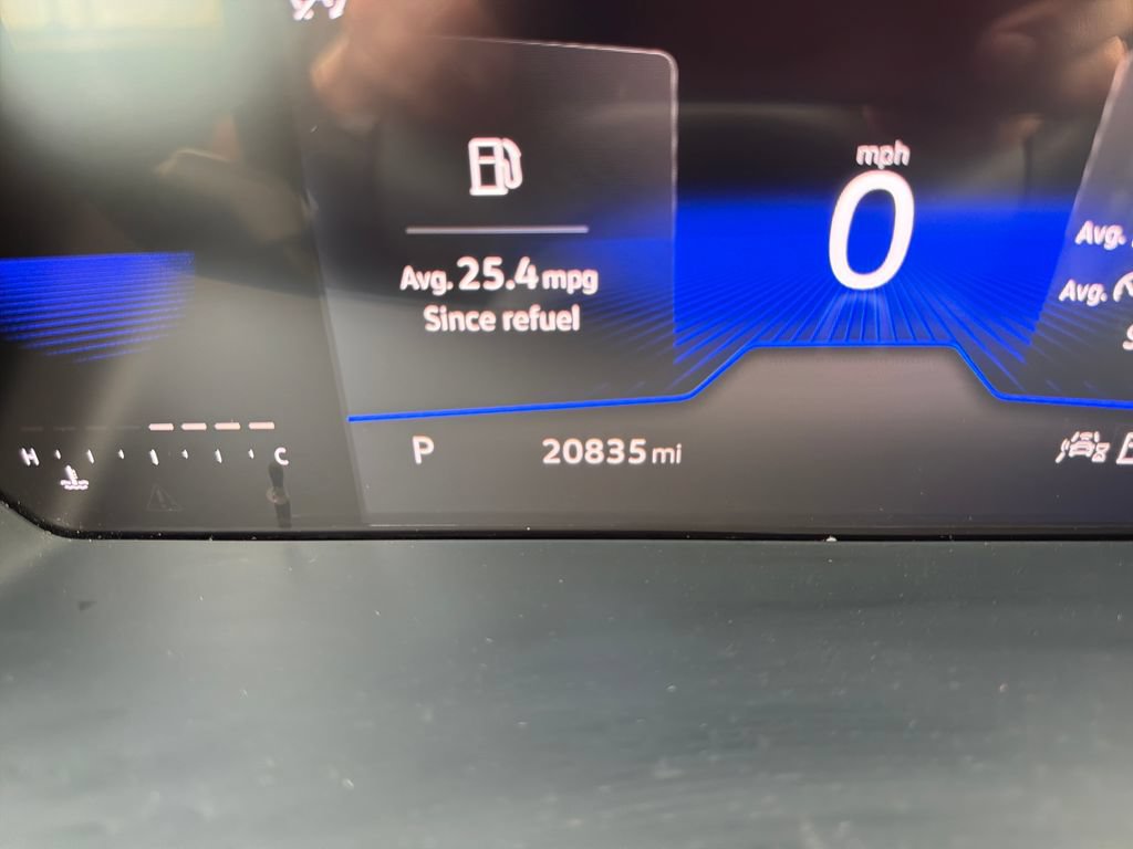 Certified 2024 Volkswagen Tiguan SE R-Line AWD/4WD image 19