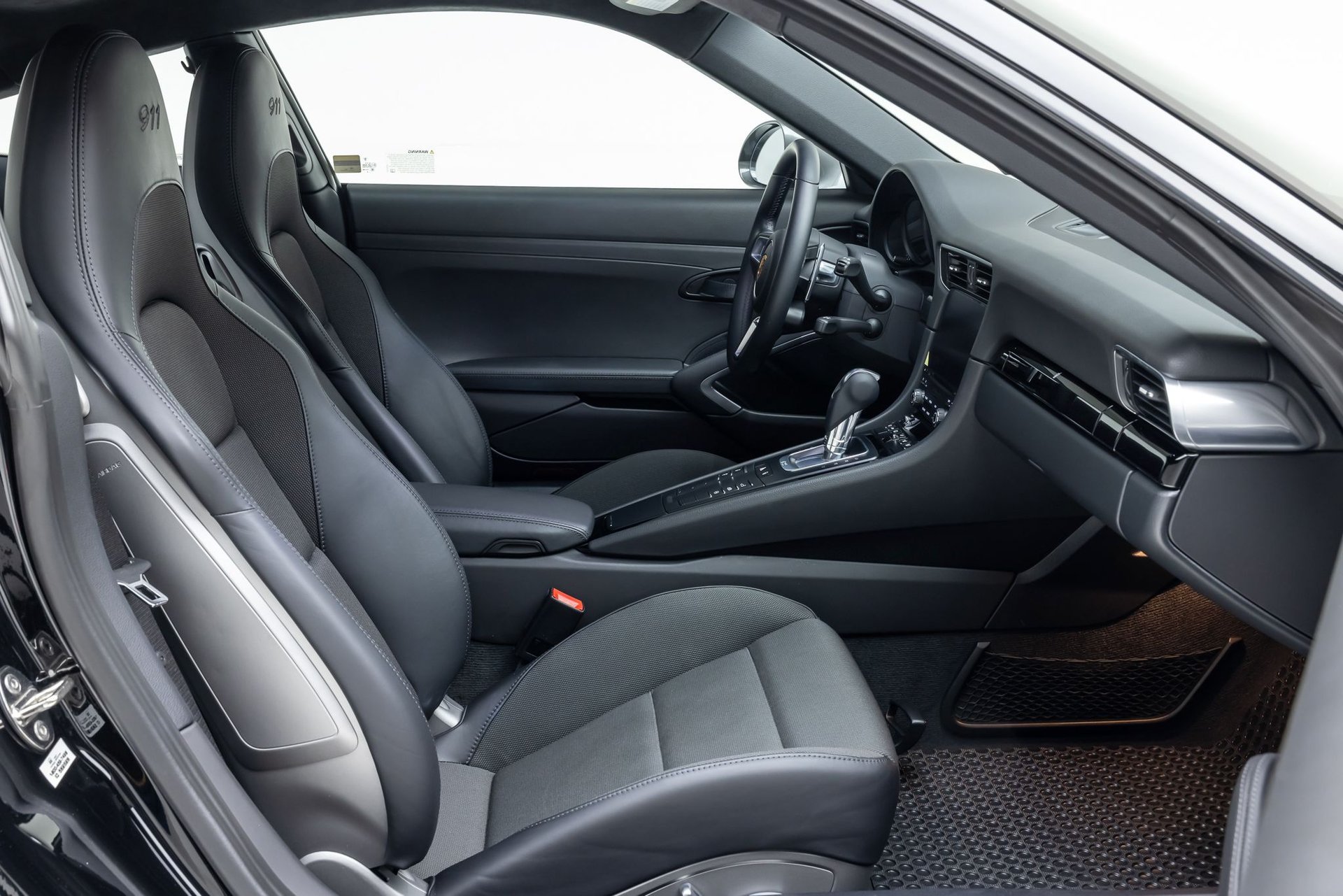 Used 2019 Porsche 911 Carrera image 15