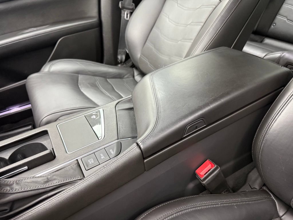 Used 2018 Cadillac CT6 Luxury w/ Active Chassis Package AWD/4WD image 25