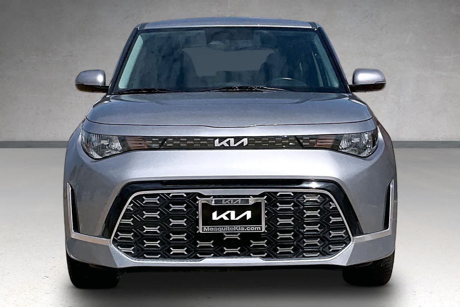 Certified 2024 Kia Soul GT-Line FWD image 6