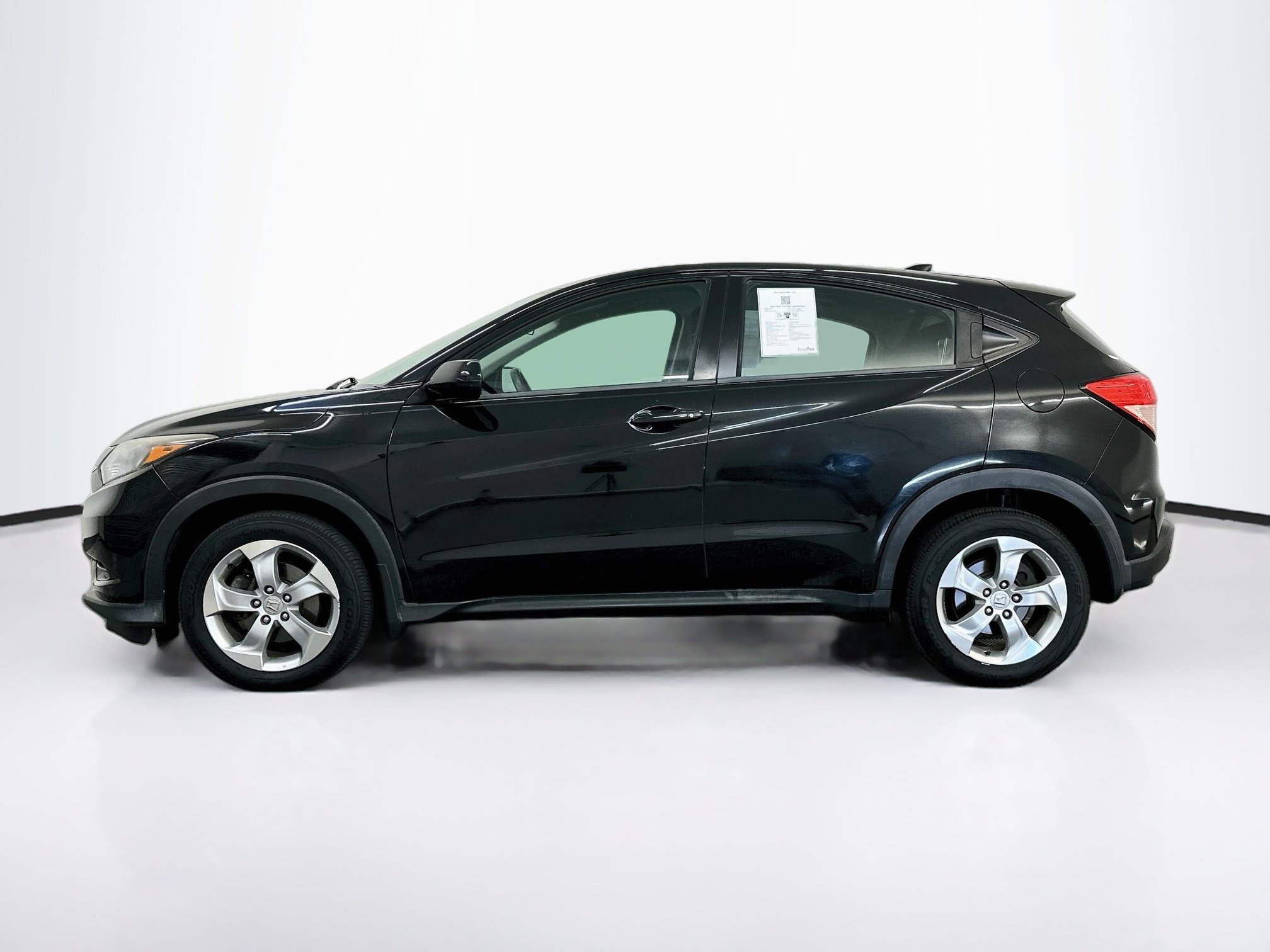 Used 2016 Honda HR-V LX image 4