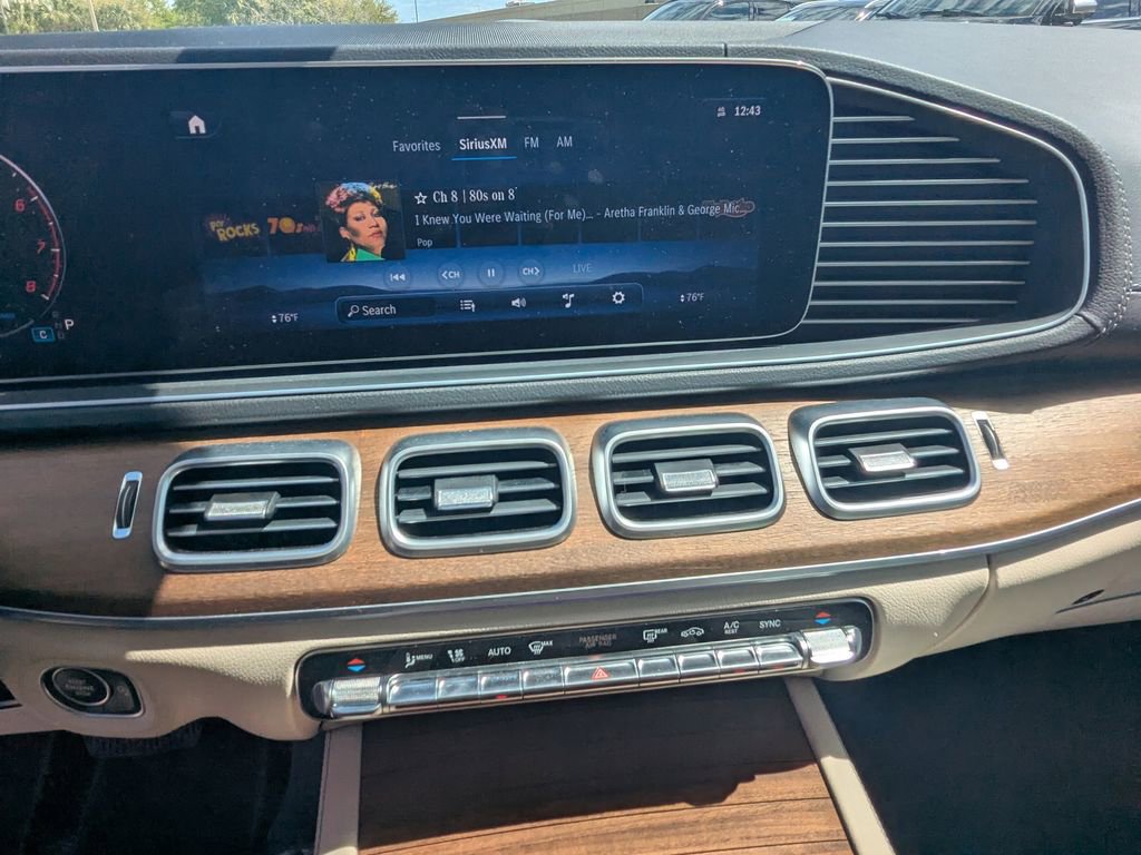 Used 2024 Mercedes-Benz GLS 450 4MATIC image 5