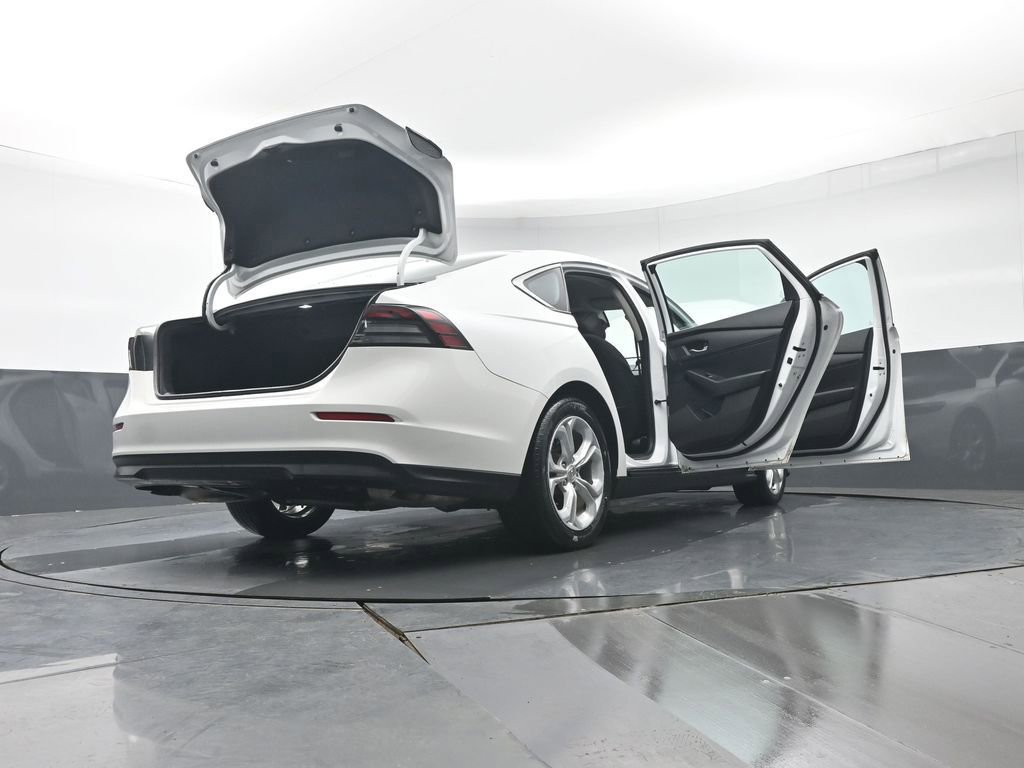 Used 2023 Honda Accord LX image 47