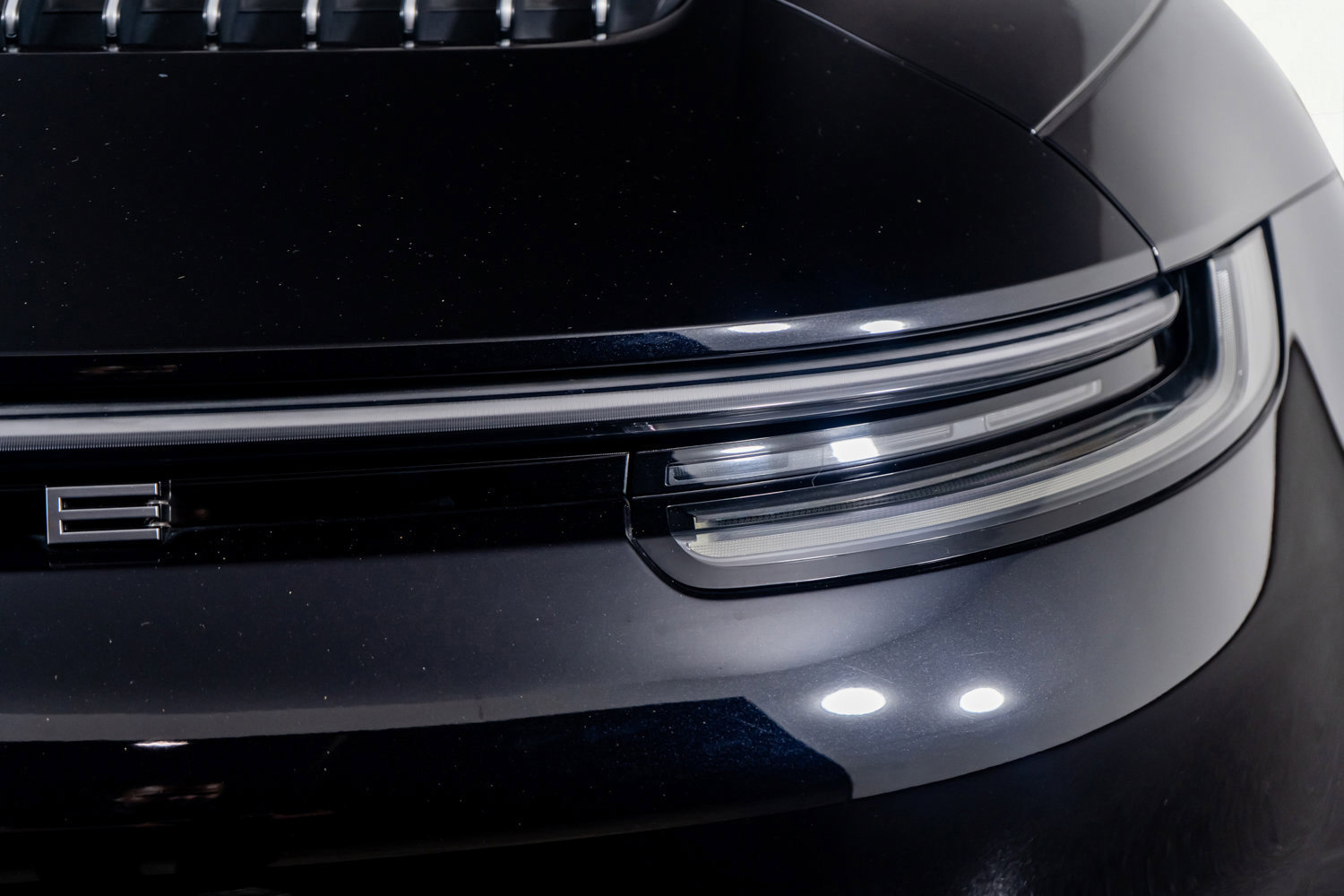 Used 2021 Porsche 911 Carrera 4S w/ Sport Package image 27