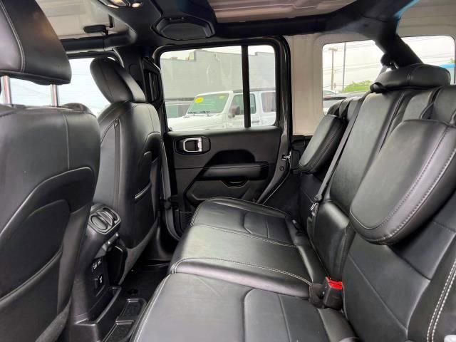 Certified 2022 Jeep Wrangler Unlimited Sahara w/ Cold Weather Group image 10