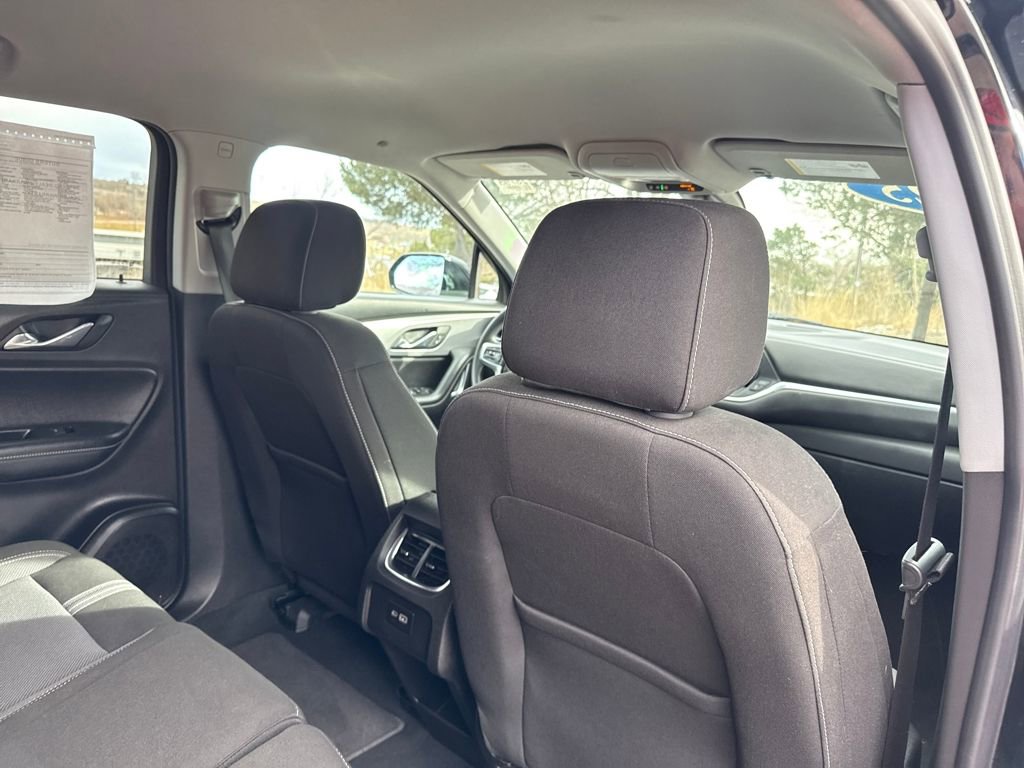 Used 2025 Chevrolet Blazer LT image 24