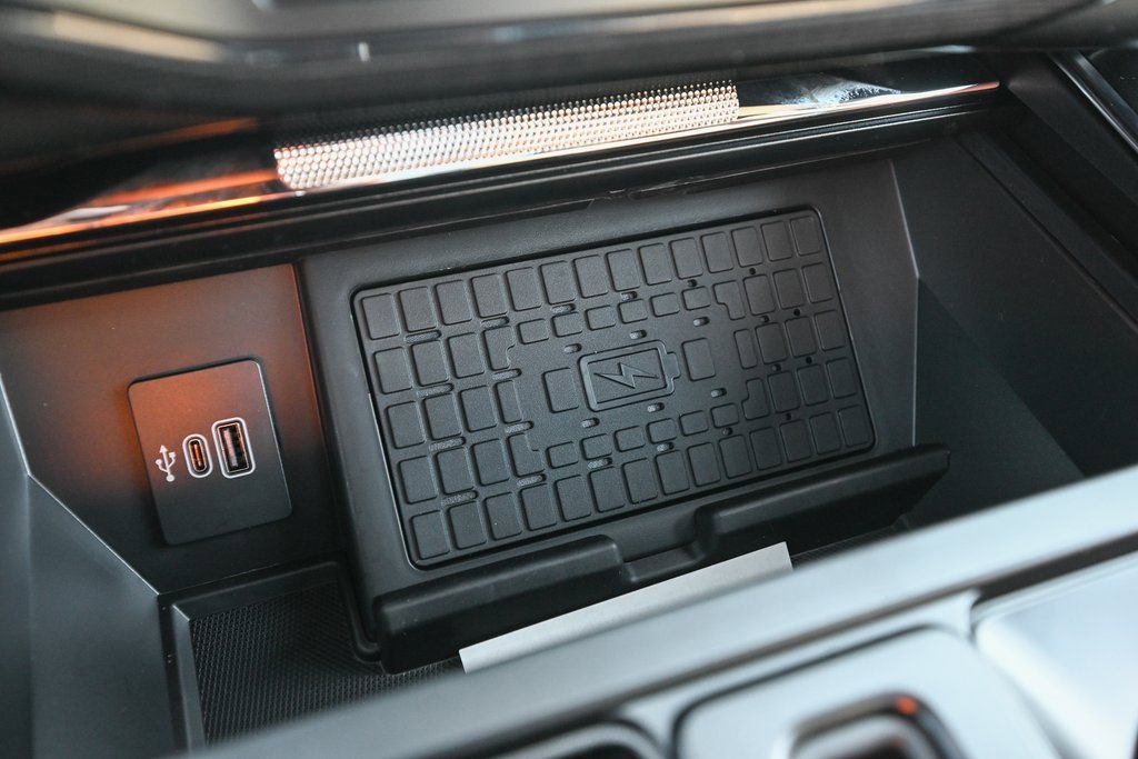 New 2025 Ford F150 Lightning Platinum w/ Dark Elements Package image 30