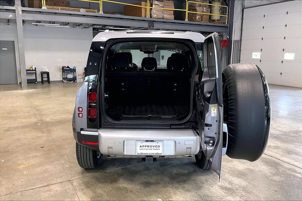 Used 2024 Land Rover Defender 110 S AWD/4WD image 5