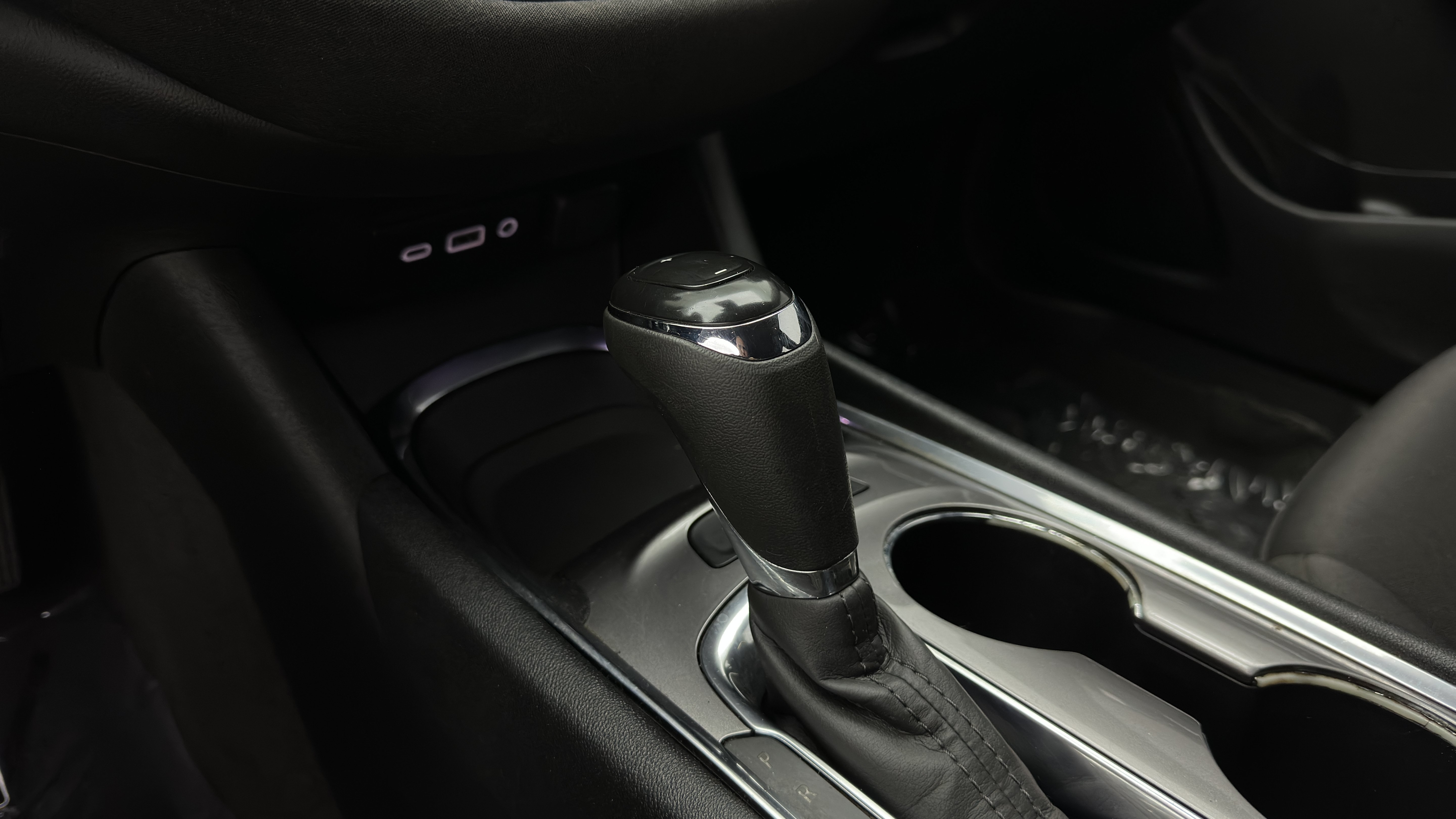 Used 2020 Chevrolet Malibu LT FWD image 16