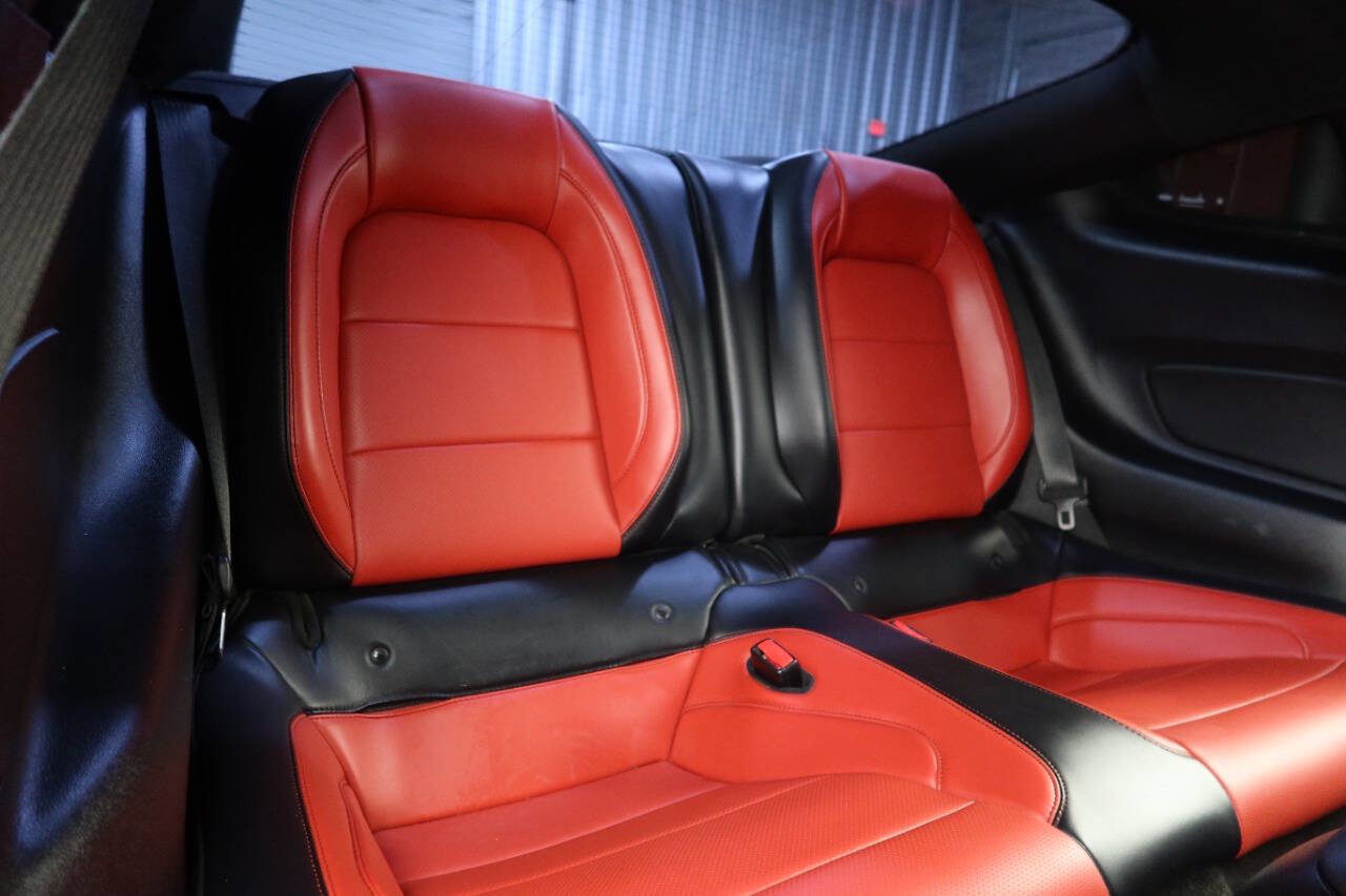 Used 2017 Ford Mustang GT Premium w/ GT Performance Package image 15