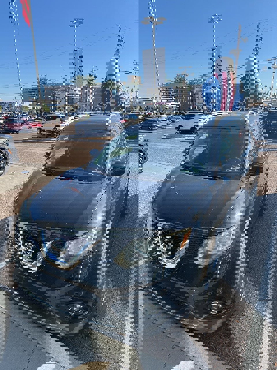 Used 2016 Nissan Rogue SL w/ SL Premium Package