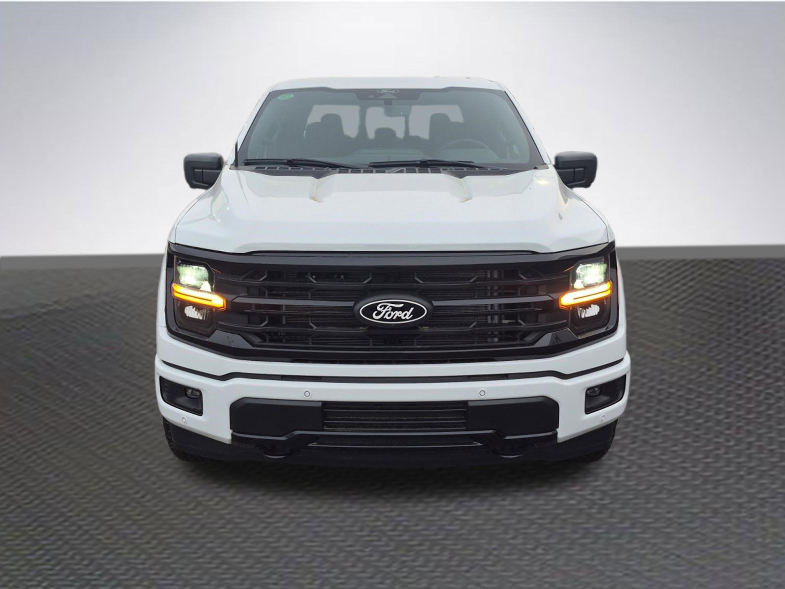 New 2026 Ford F150 XLT w/ Equipment Group 302A MID image 3