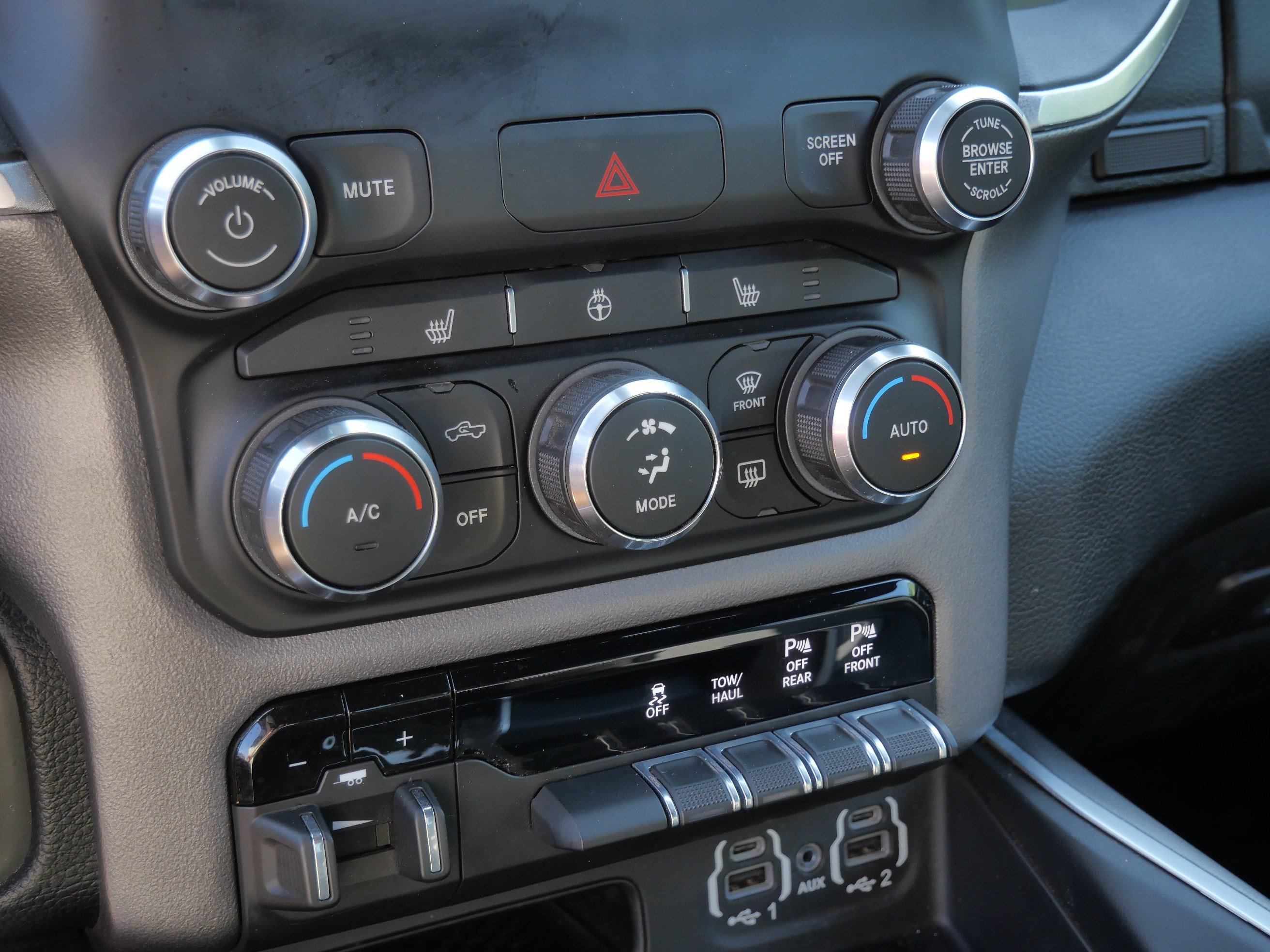 Used 2021 RAM 1500 Big Horn AWD/4WD image 23