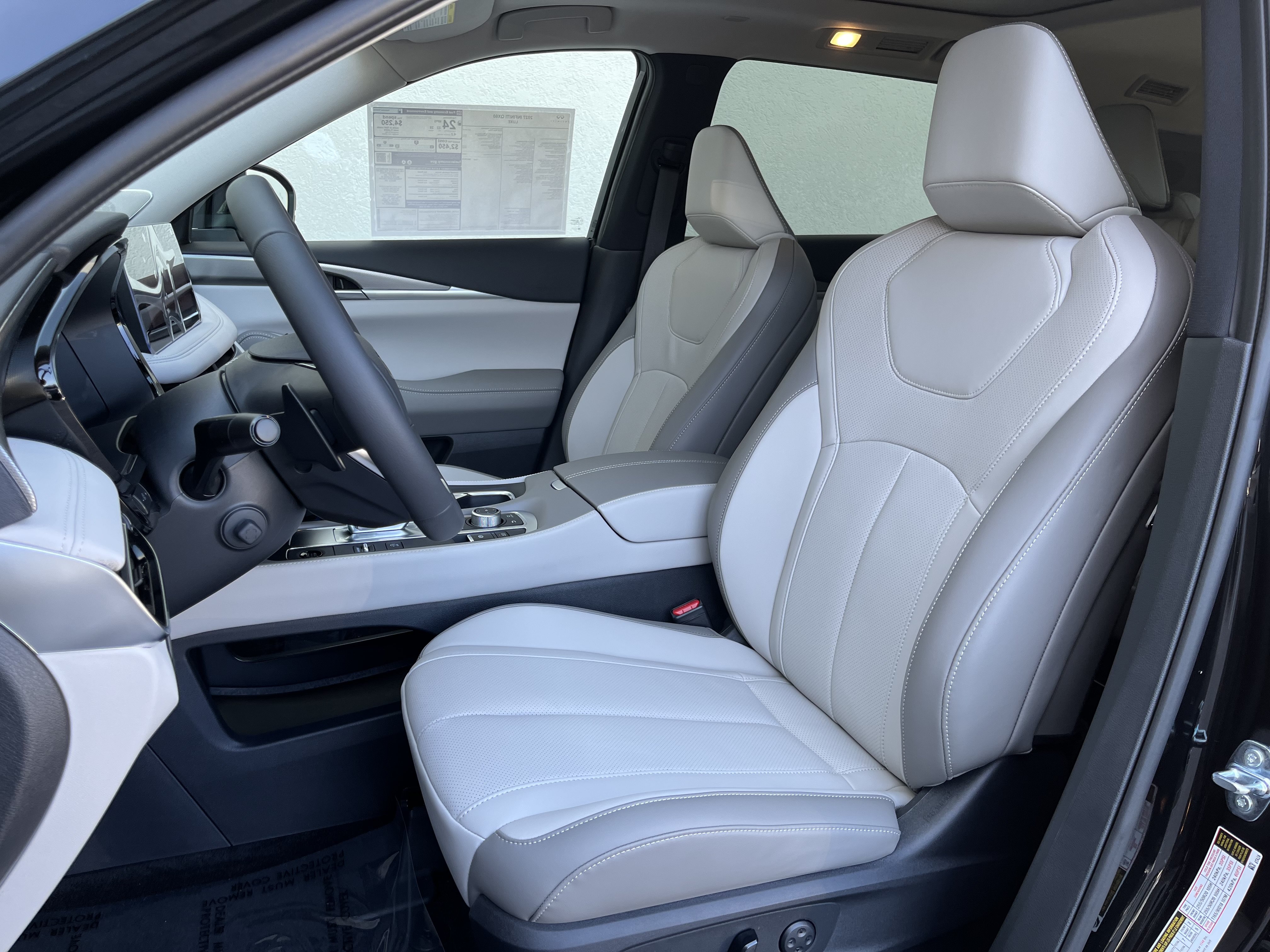 New 2027 INFINITI QX60 Luxe w/ Cargo Package FWD image 13