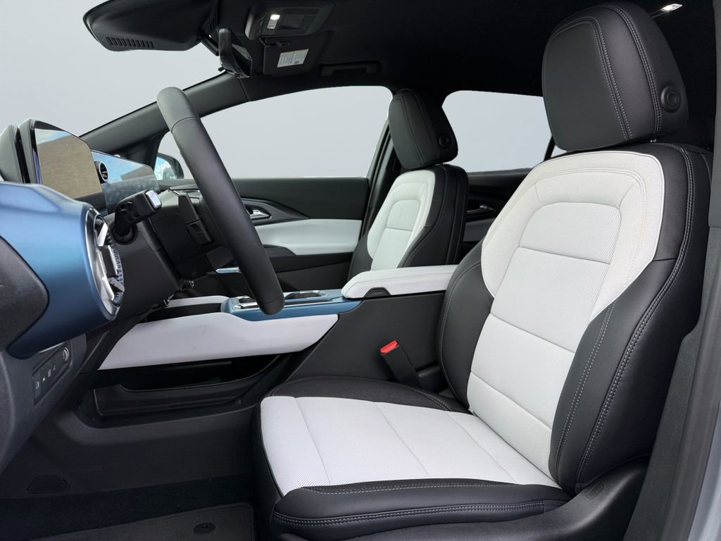 New 2026 Chevrolet Equinox EV LT w/ Convenience Package II image 9
