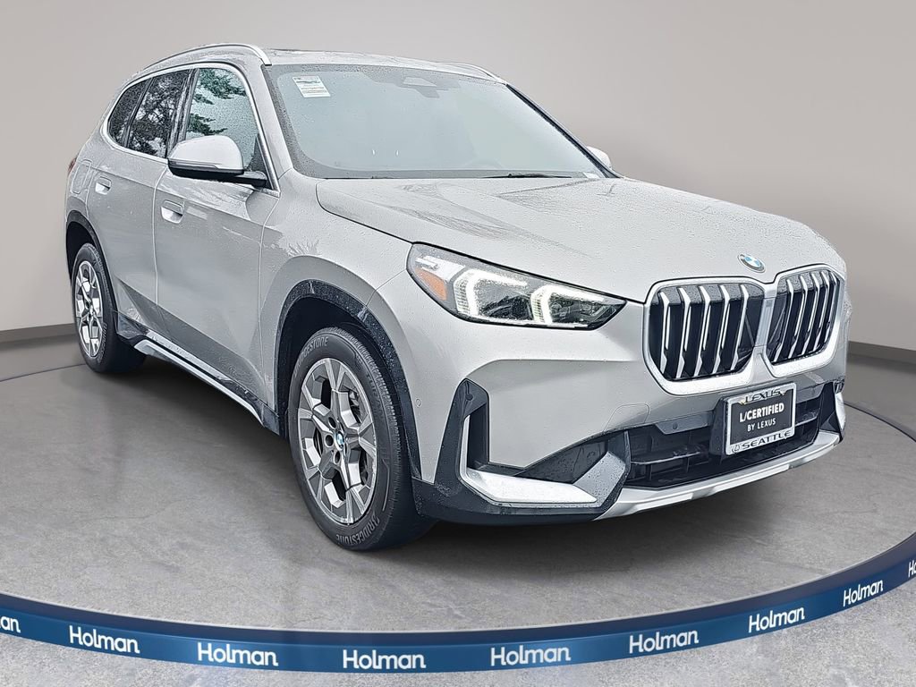Used 2025 BMW X1 xDrive28i w/ Convenience Package image 4