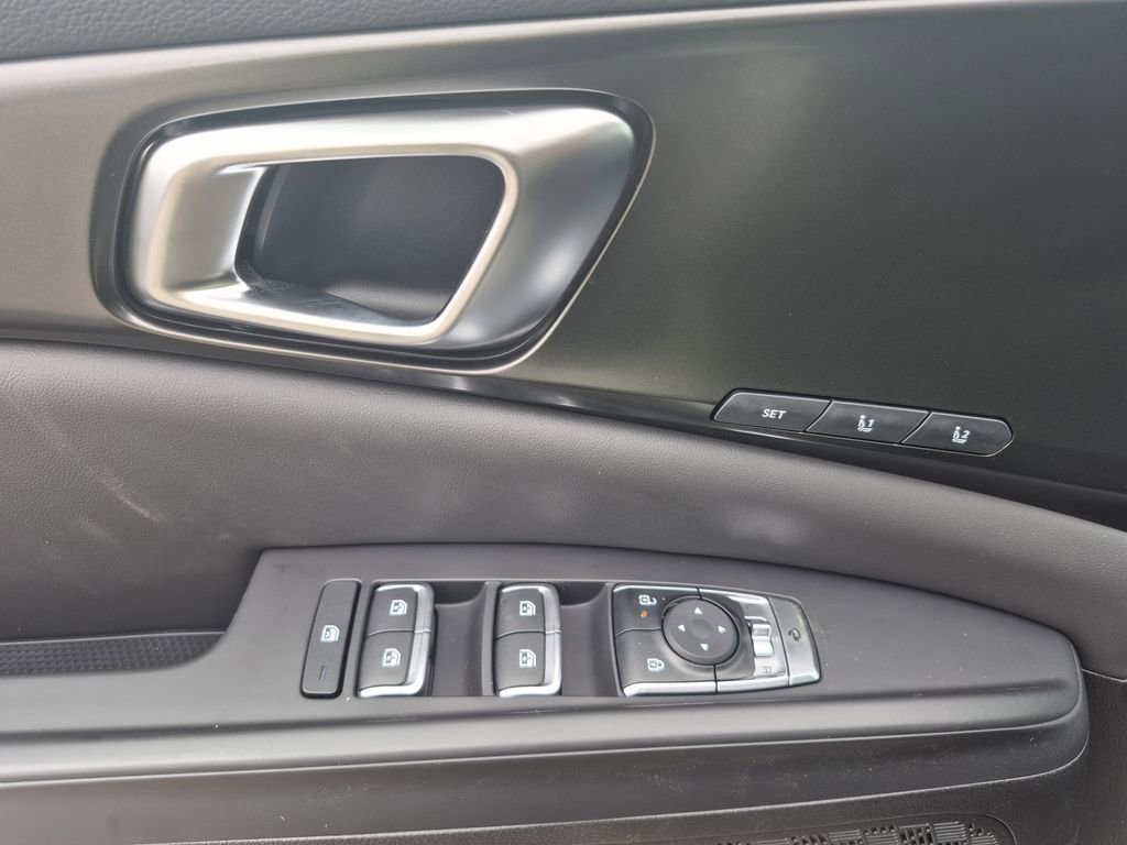 New 2026 Kia Carnival SX image 7