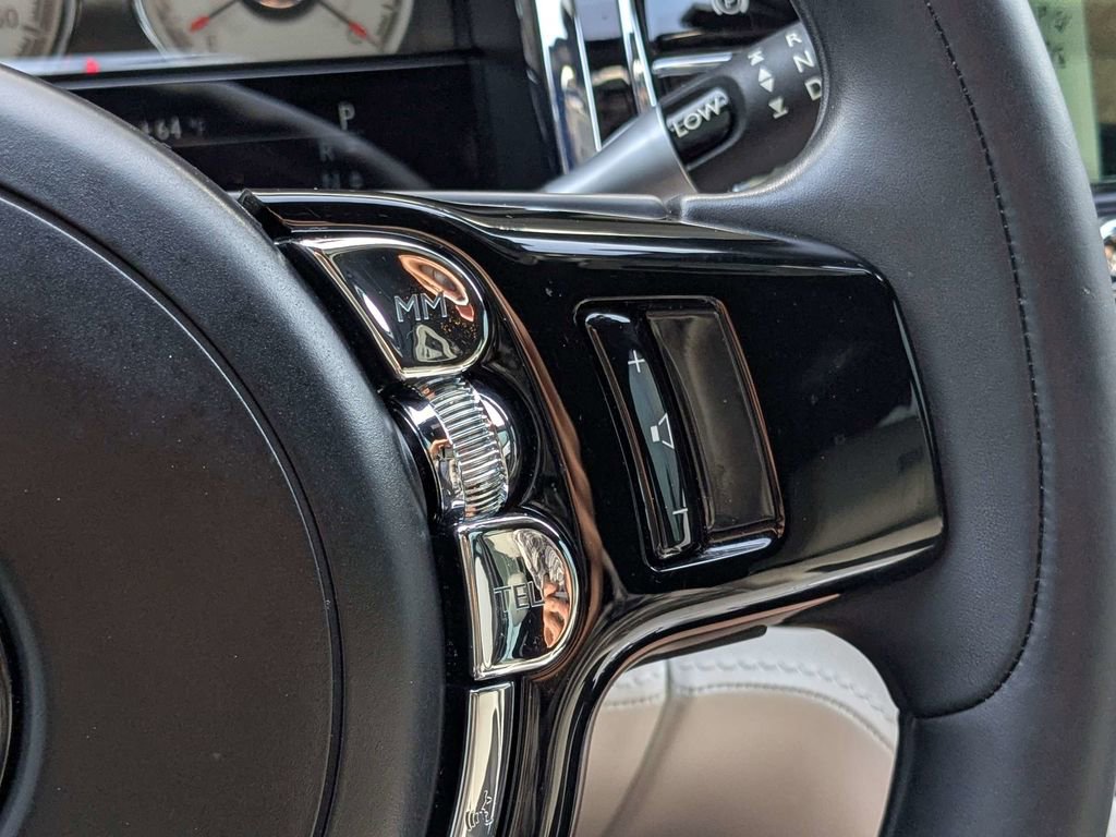 Used 2017 Rolls-Royce Ghost image 29