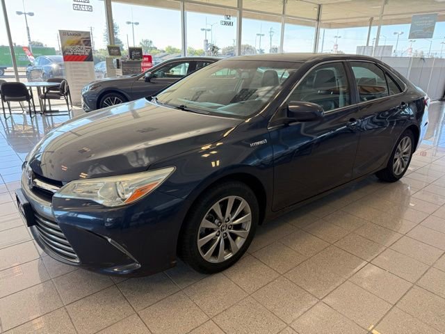 Used 2015 Toyota Camry XLE FWD image 6