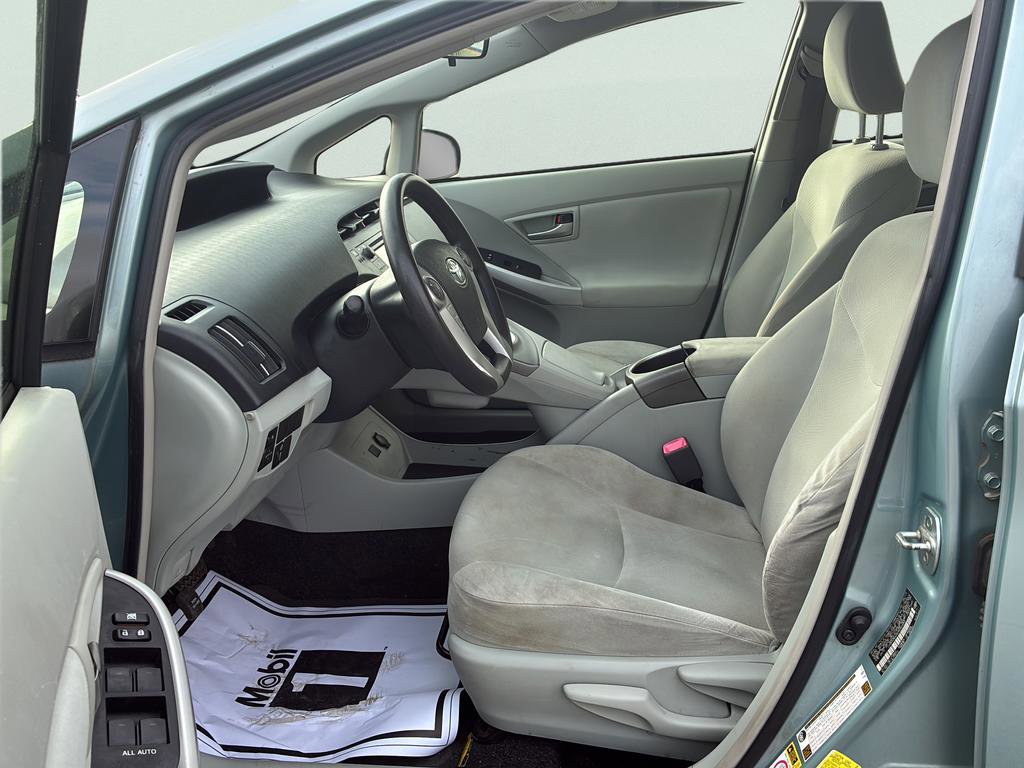 Used 2013 Toyota Prius Two image 22