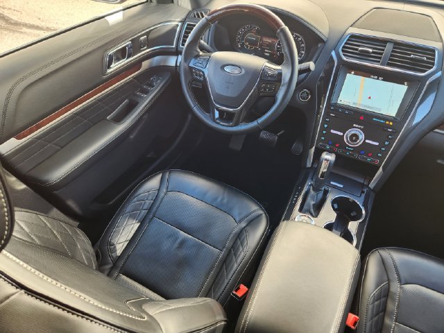 Certified 2019 Ford Explorer Platinum AWD/4WD image 12