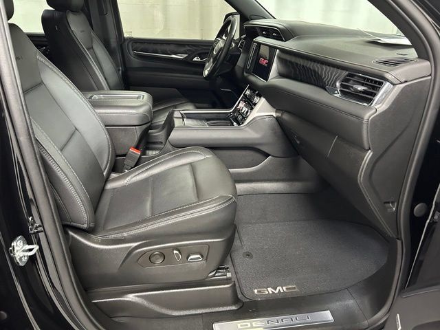 Certified 2023 GMC Yukon XL Denali w/ Max Trailering Package AWD/4WD image 17