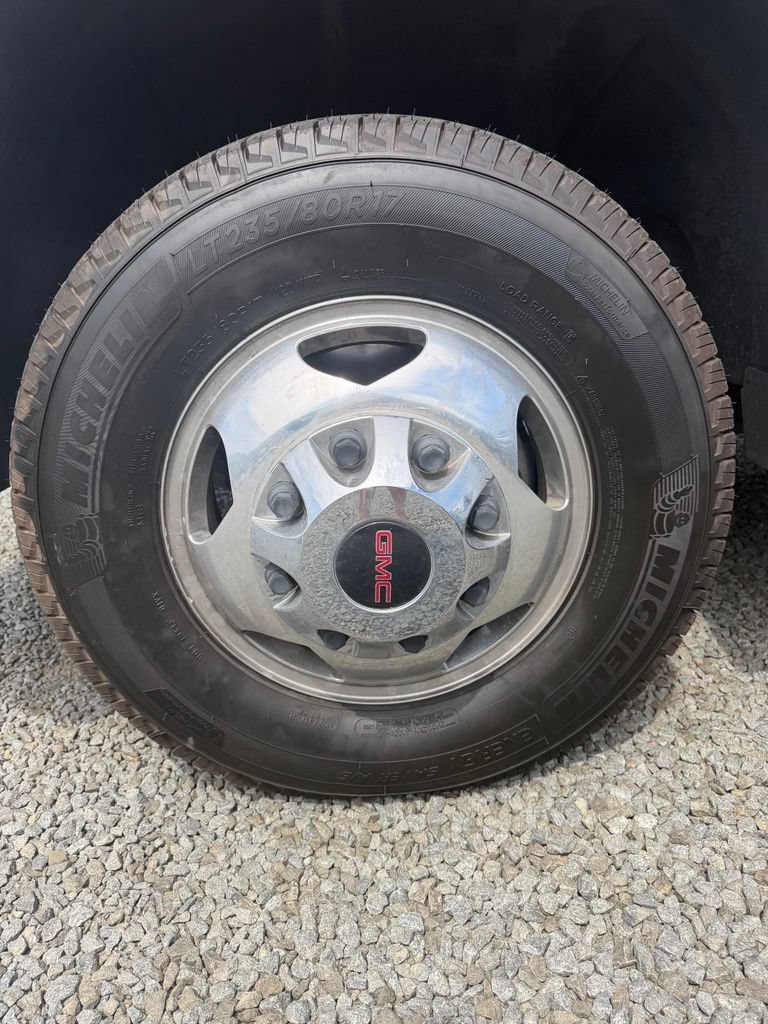 Used 2023 GMC Sierra 3500 Denali AWD/4WD image 19