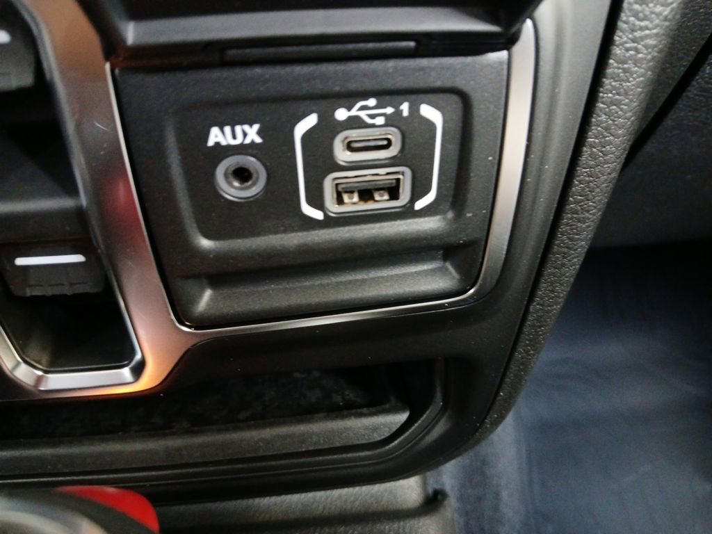 New 2026 Jeep Gladiator Sport AWD/4WD image 6