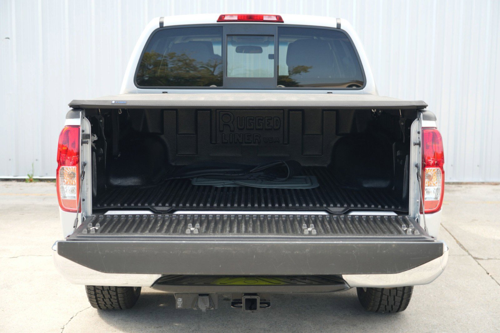 Used 2019 Nissan Frontier SV image 8