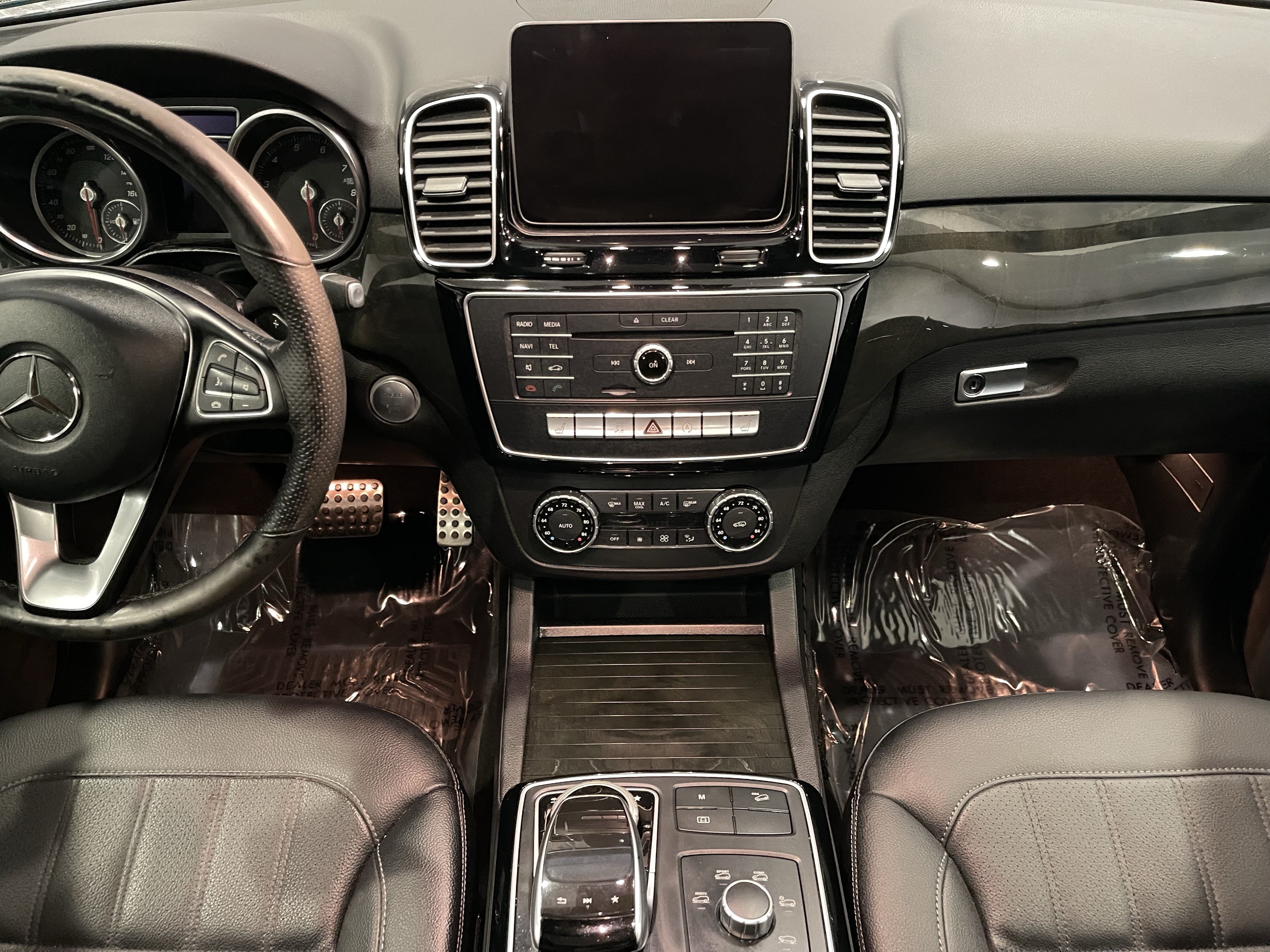 Used 2019 Mercedes-Benz GLE 400 4MATIC image 17